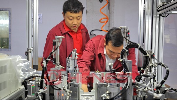 智能制造綠色經(jīng)濟(jì)發(fā)展，致力為客戶提供電機(jī)自動(dòng)化生產(chǎn)線方案